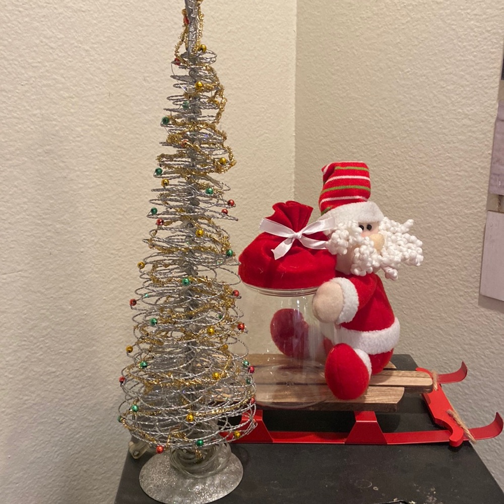 Light up Christmas tree for computer